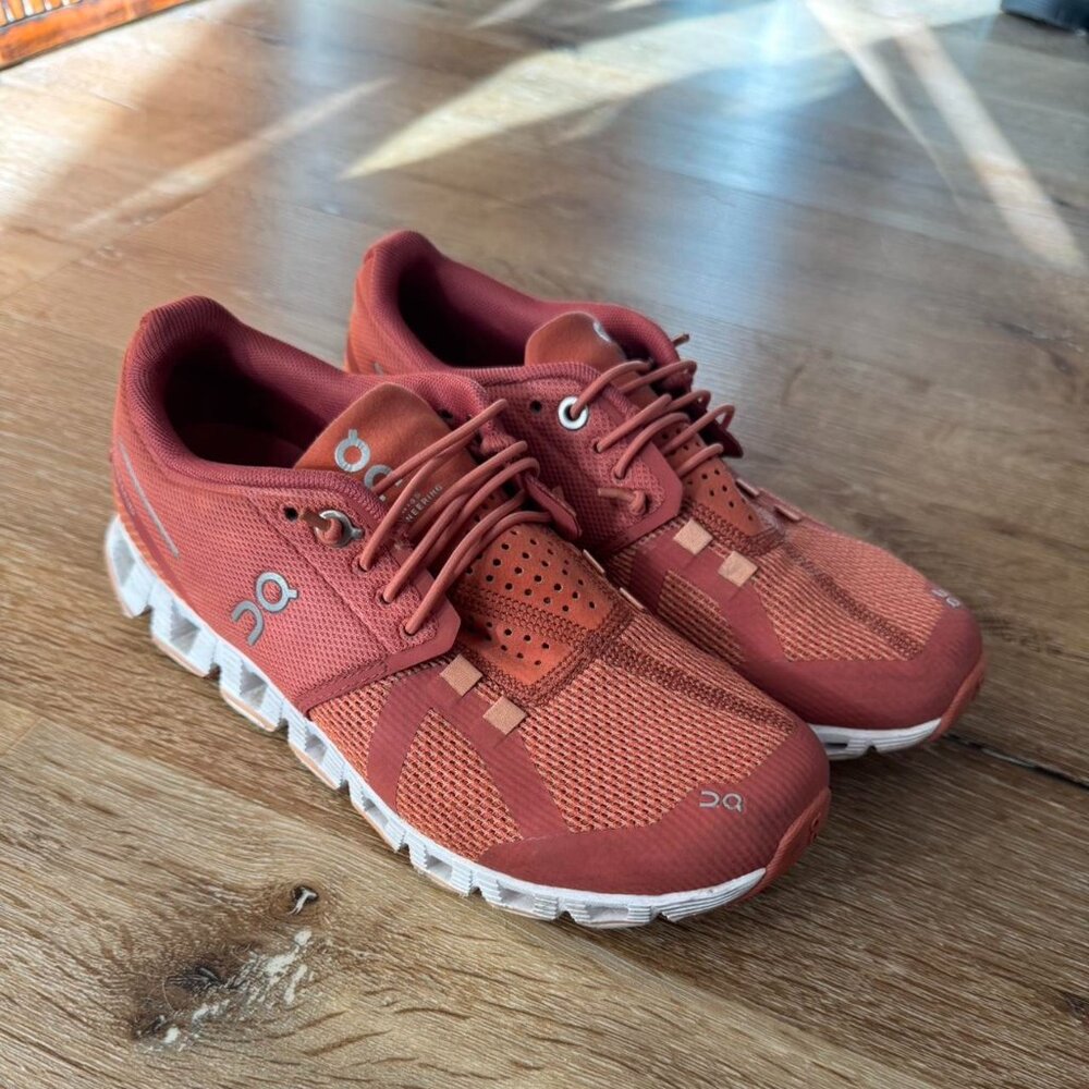 On Cloud Cloudswift Trainers Chili Rust Coral Pin… - image 1
